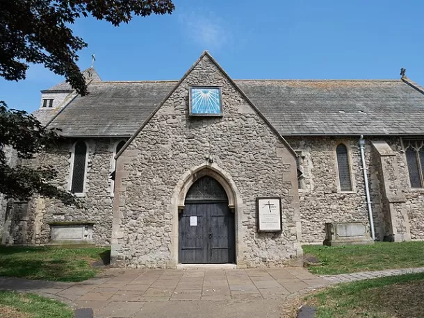 640px south face of minster church  isle of sheppey